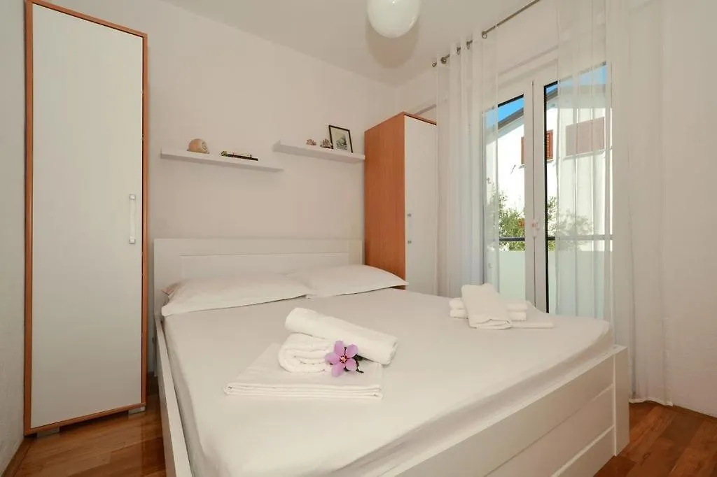 Apartment In Seget Vranjica With Sea View, Balcony, Air Conditioning, Wifi 91-3 Croatia